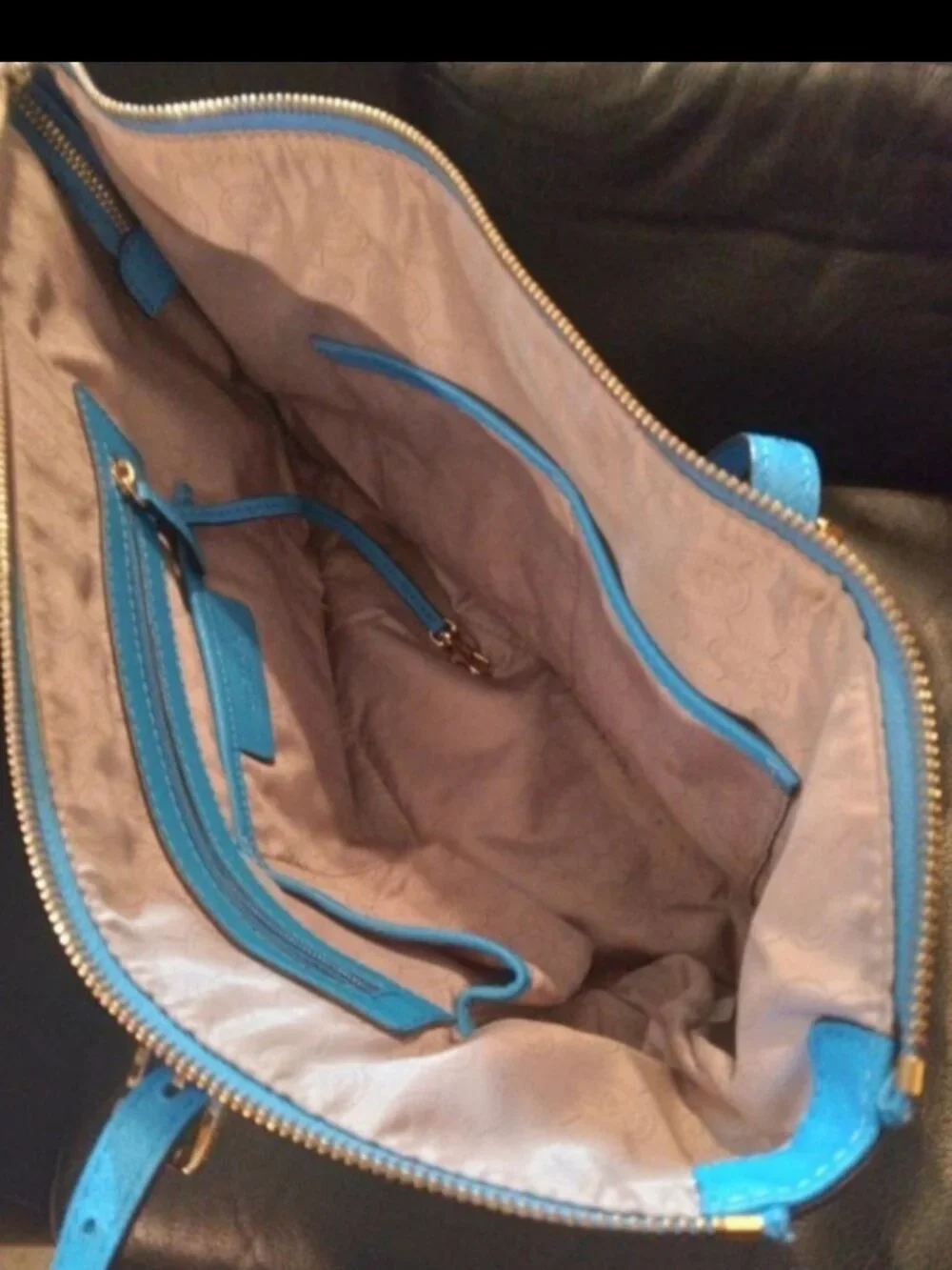 NWOT Michael Kors Jet set tote